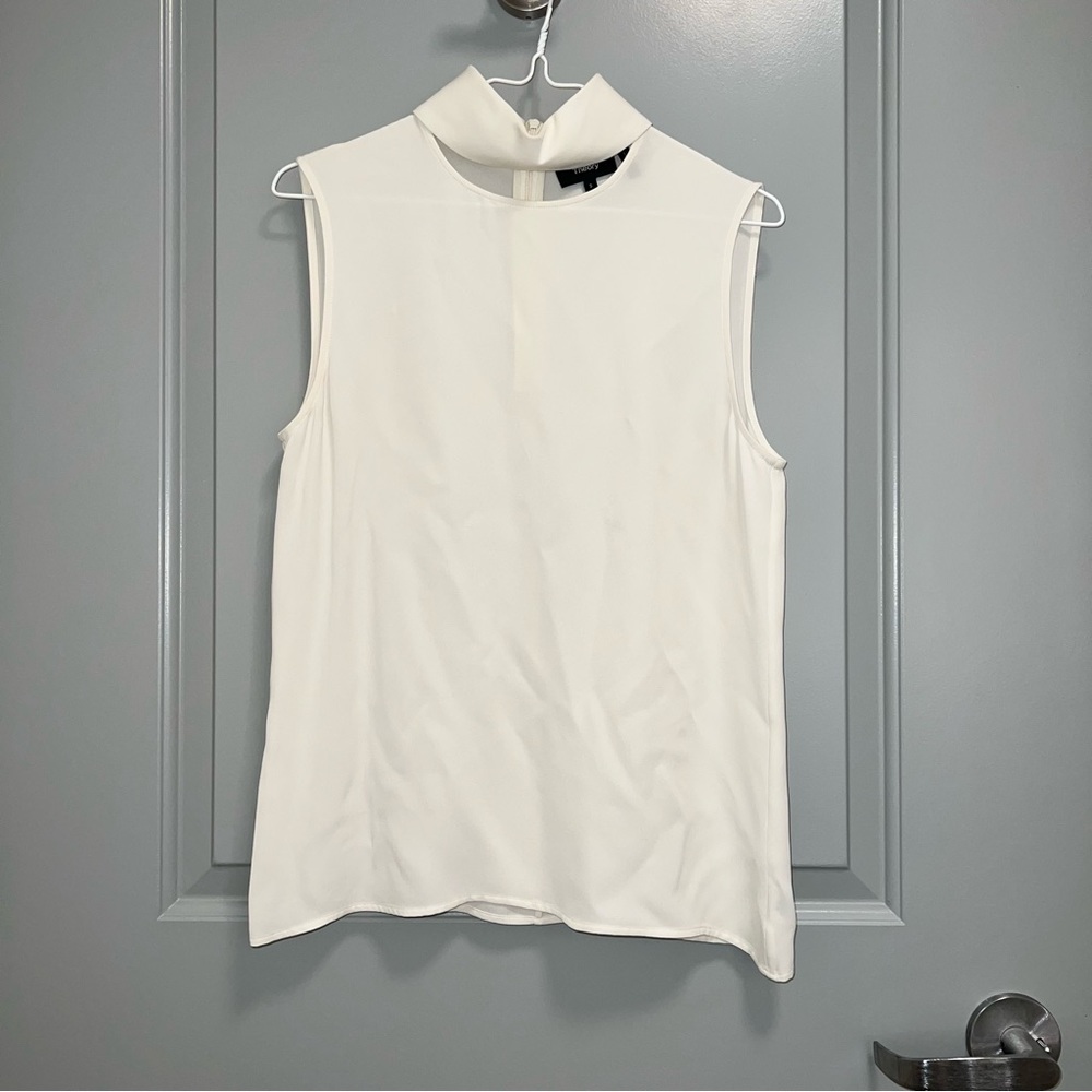 Theory ivory neck cut out blouse, S